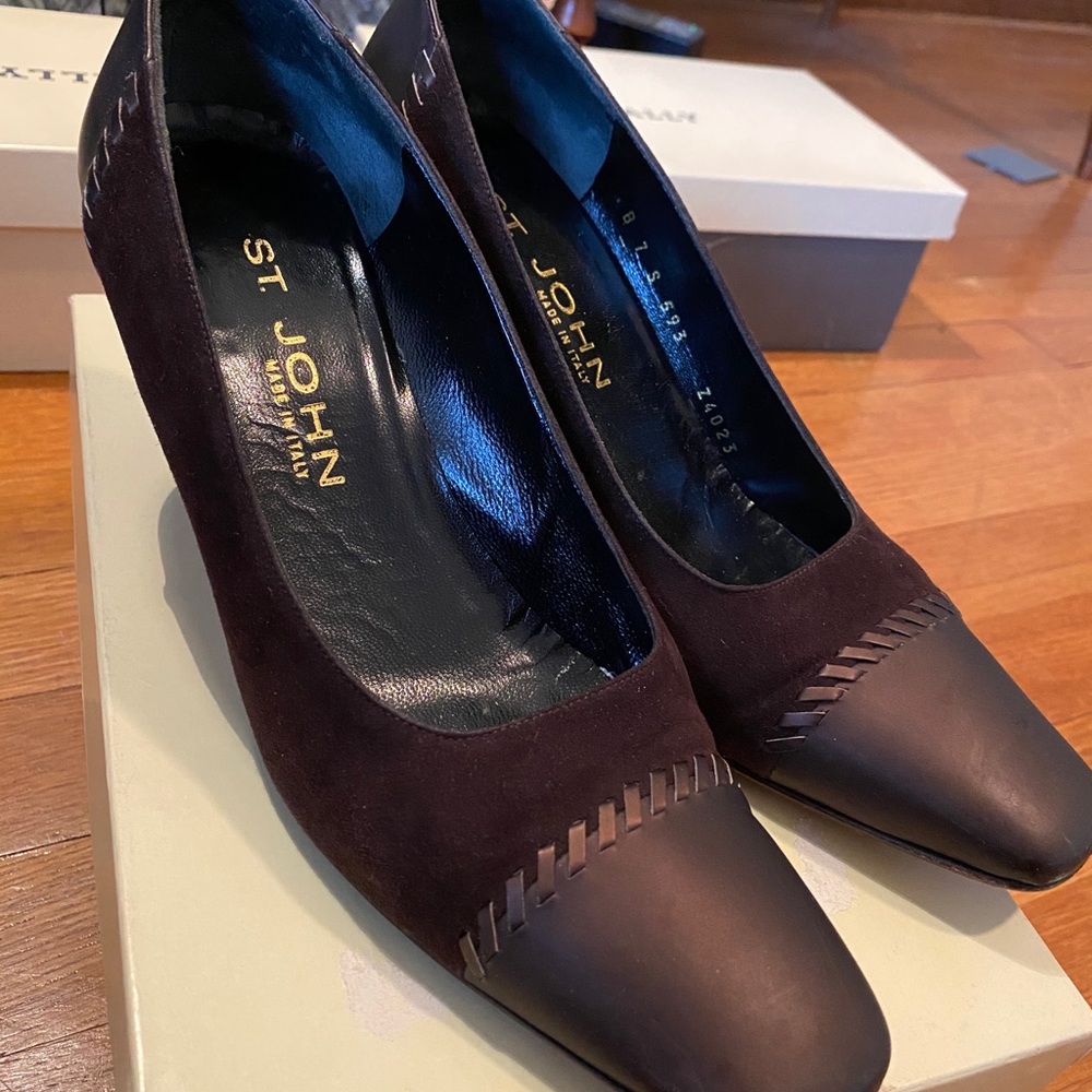 Vintage St. John Pumps